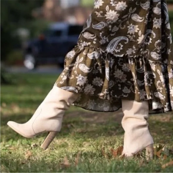 Anthropologie Dolce Vita Celine Blush Tan Suede Leather Boots Size 7 - Picture 2 of 11